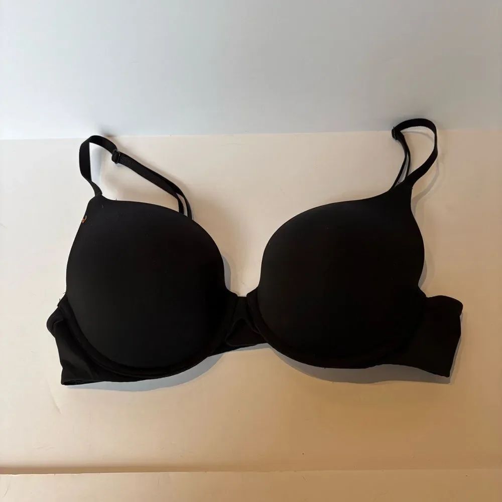 Victoria's Secret T-shirt Push-up Full Coverage Black Women's Bra UW 36B